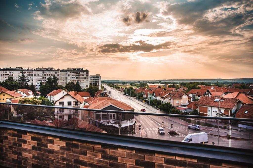 Sky Apartmani & Spa Leskovac  Ngoại thất bức ảnh
