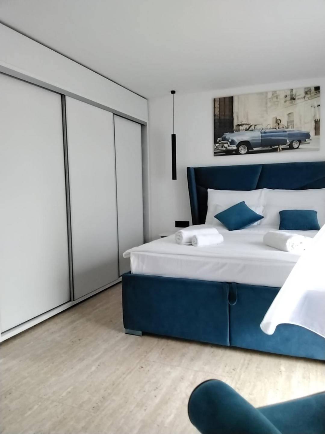 Sky Apartmani & Spa Leskovac  Phòng bức ảnh