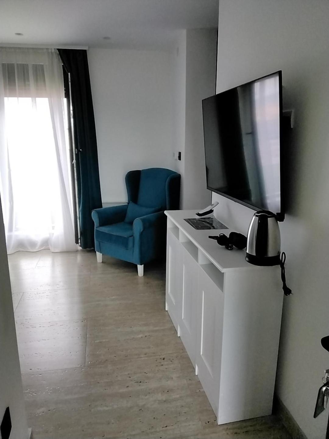 Sky Apartmani & Spa Leskovac  Phòng bức ảnh