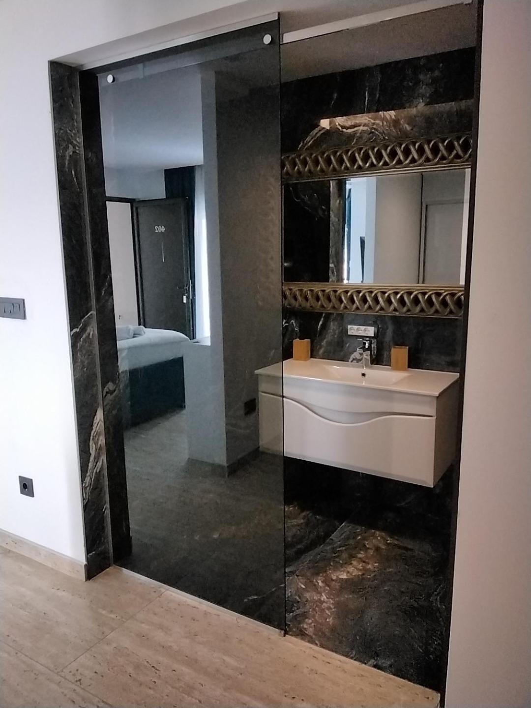 Sky Apartmani & Spa Leskovac  Phòng bức ảnh